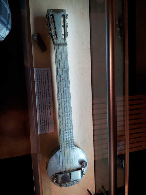 Frying pan guitar hotsell